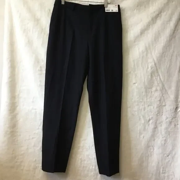 Uniqlo Black Smart Ankle Pants - Picture 2 of 10